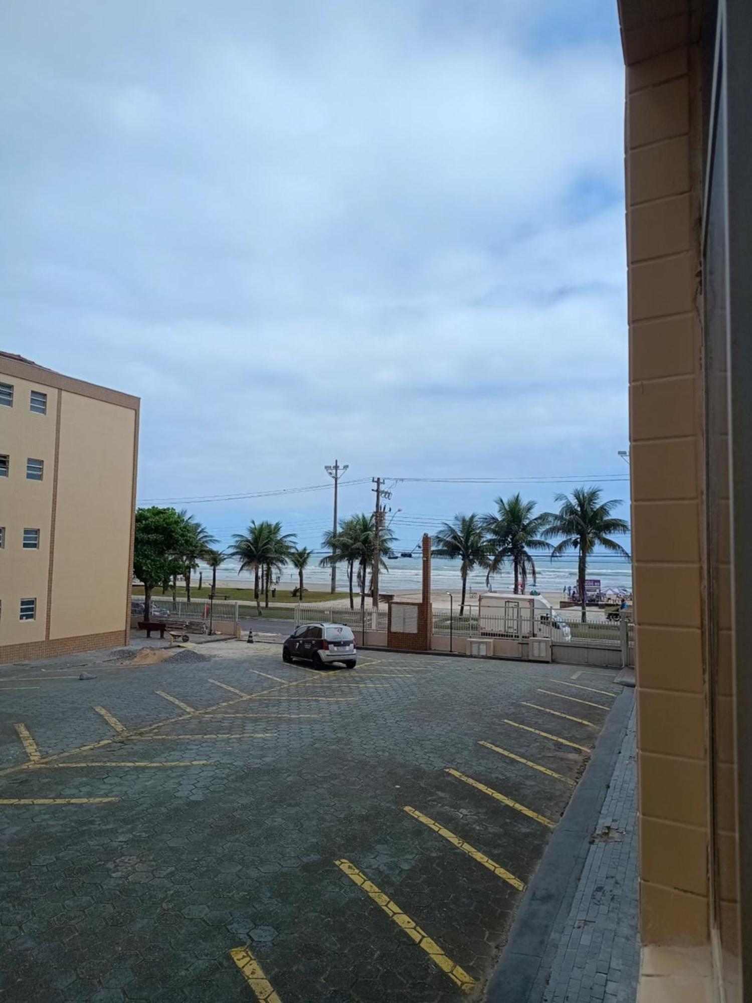 Kitnet Frente Pro Mar Em Vila Caicara, Portaria 24 Hs E Wifi Praia Grande  Kültér fotó